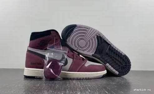 1 Jordan DB2889-500 Gore-Tex High Berry Element  DB2889-500  0512